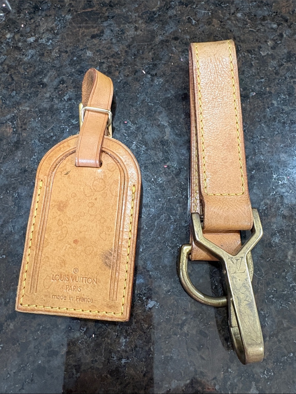Louis Vuitton luggage tag and strap used condition